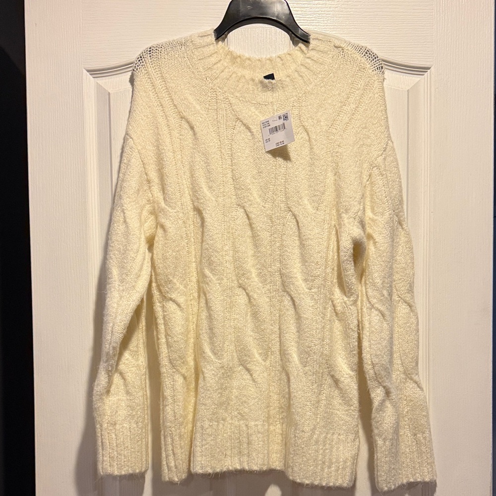 American Eagle Outfitters Cream Cable Knit Sweater